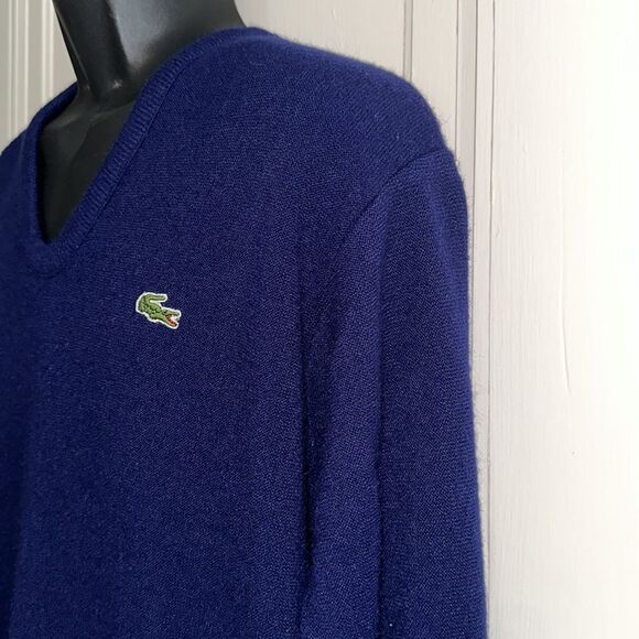 Vintage Izod Lacoste V neck navy blue acrylic sweater - Picture 4 of 8